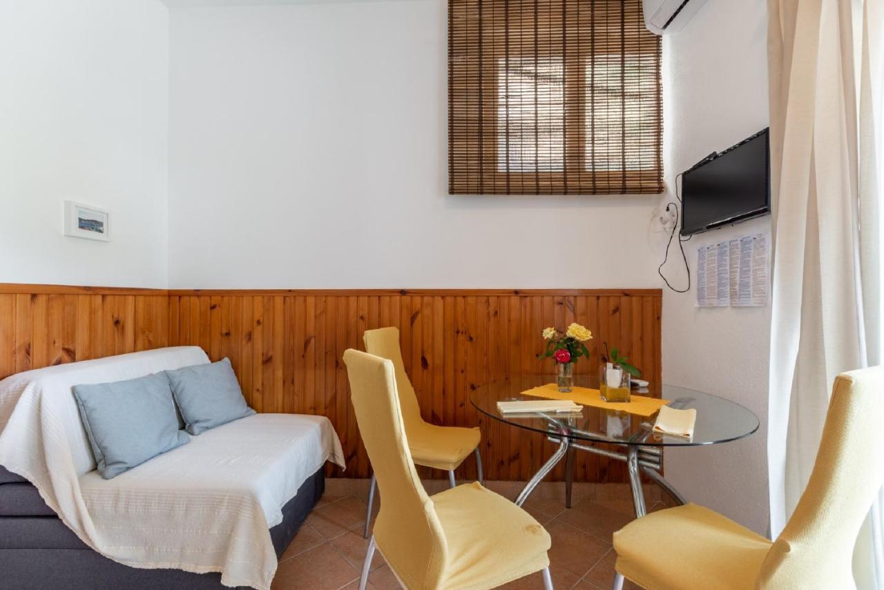 Apartments Darija Pucisca Dış mekan fotoğraf