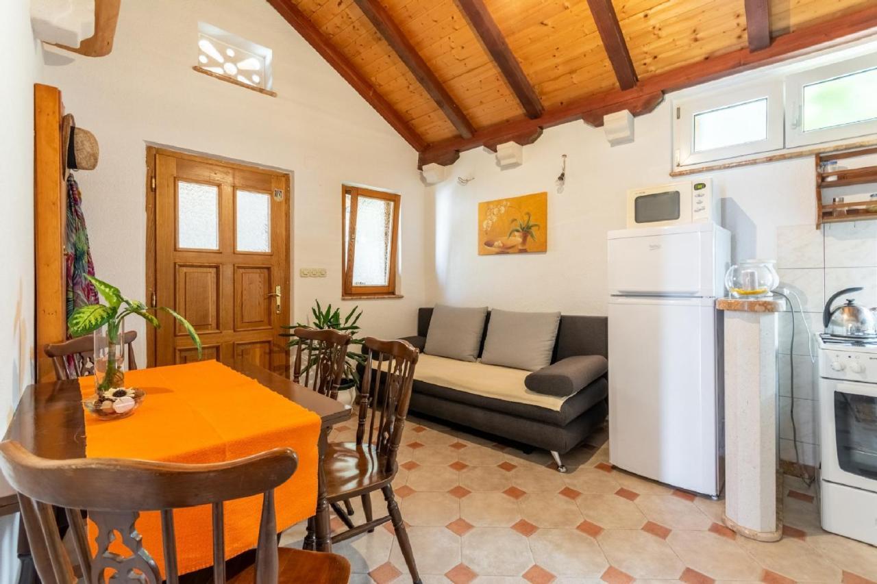 Apartments Darija Pucisca Dış mekan fotoğraf
